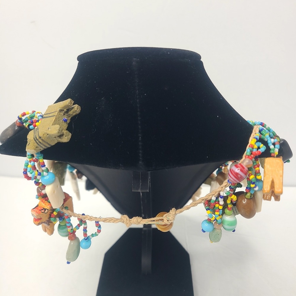 Fetish Folk Art Vintage Hand Carved Animal Beaded Necklace Wooden Elephant Lion - Picture 3 of 4
